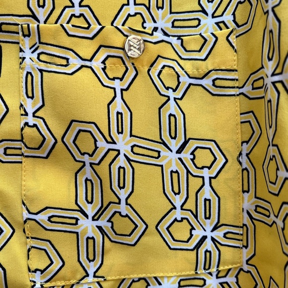 Yellow with Black and White Geometric Print Pullover V-Neck Women’s Top Size XL - Picture 2 of 6